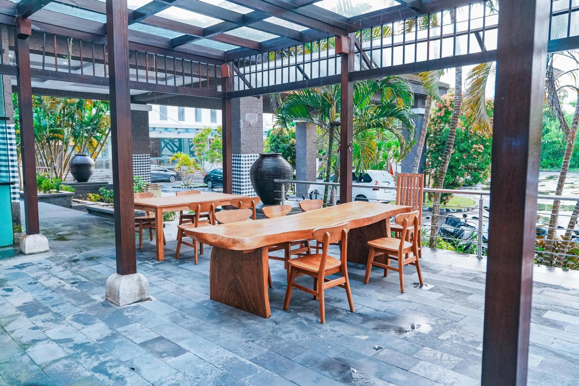 New Kuta Hotel By Lorin อูลูวาตู ภายนอก รูปภาพ